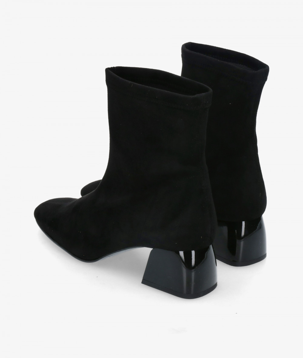 Methacrylate heel stretch outlet ankle boots